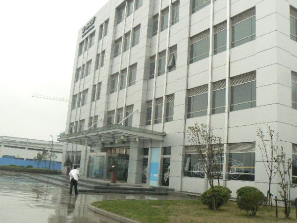 外墻涂料翻新 外墻翻新施工方案,及報價表